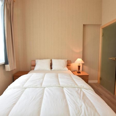 Former Hotel In The Centre And At 50 Metres From The Beach In Panne De Panne Luaran gambar