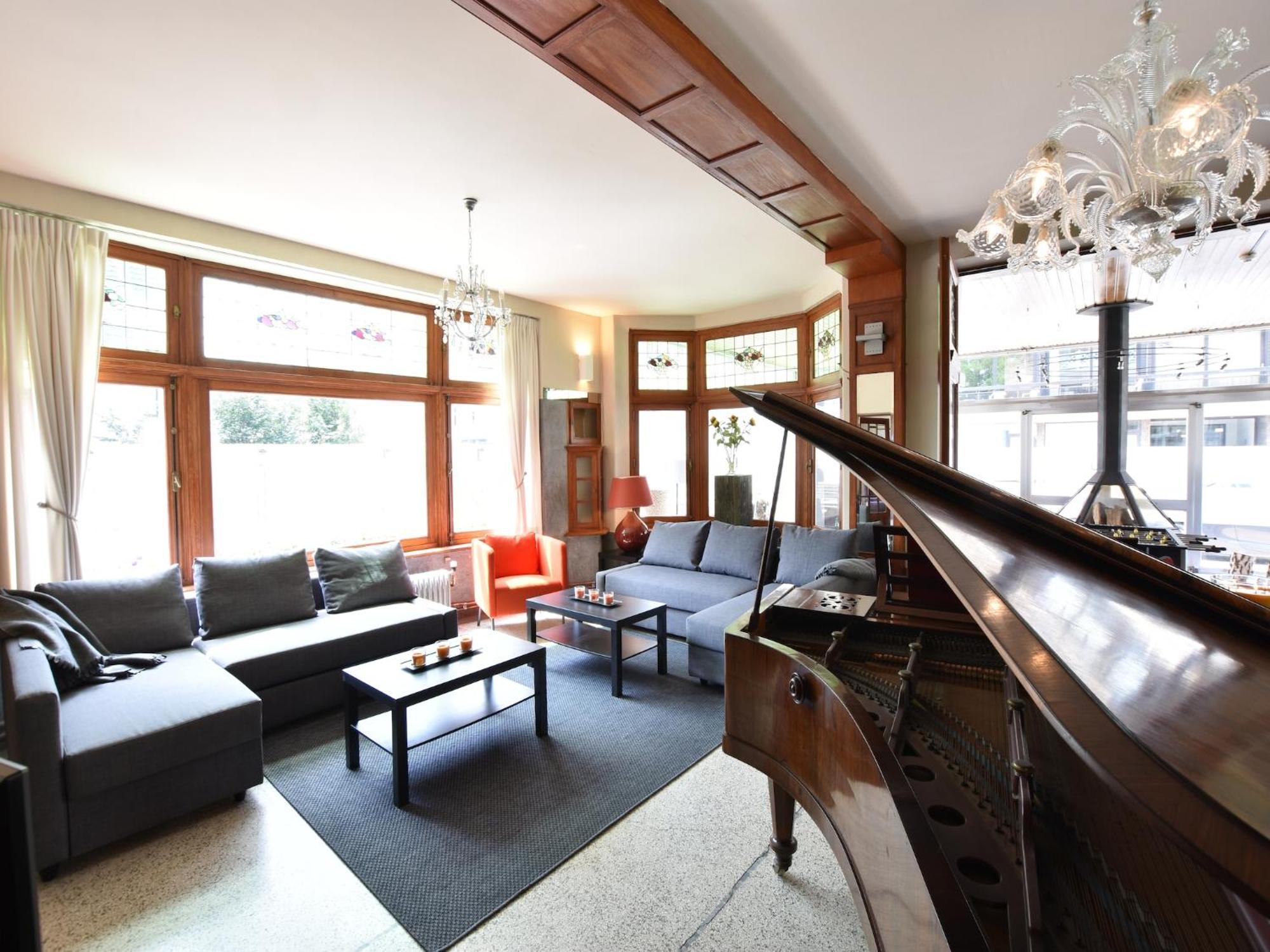 Former Hotel In The Centre And At 50 Metres From The Beach In Panne De Panne Luaran gambar